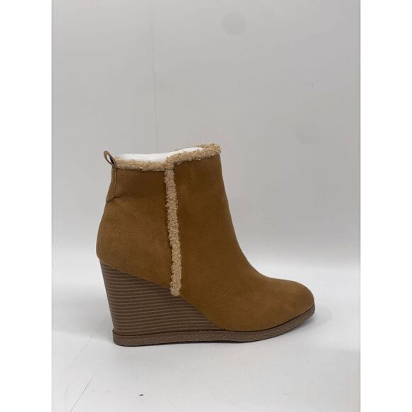 Sun + Stone Women's Camillia Wedge Bootie - Tan Micro 10M - Picture 3 of 7